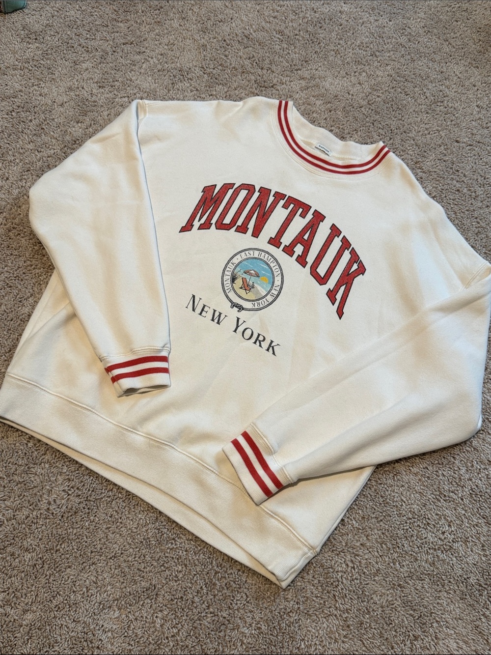 Abercrombie & Fitch Oversized Cream Crewneck Sweatshirt